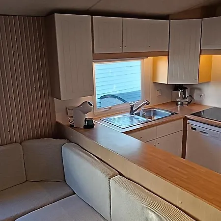 مكان تخييم Mobile-home Confort 800m De La *